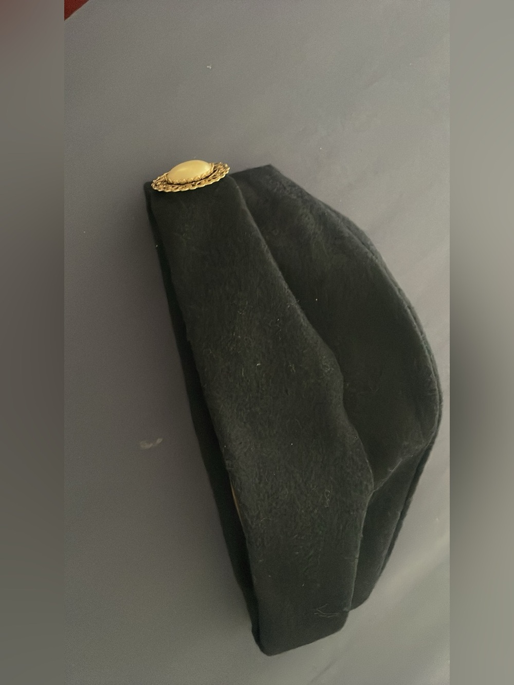 Black Wool culture Iraqi Sadara Head hat with Gold Accent
Unisex